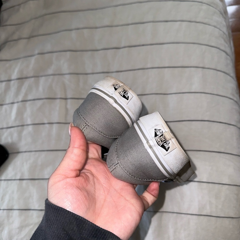 Vans slip on sneakers - Picture 3 of 4